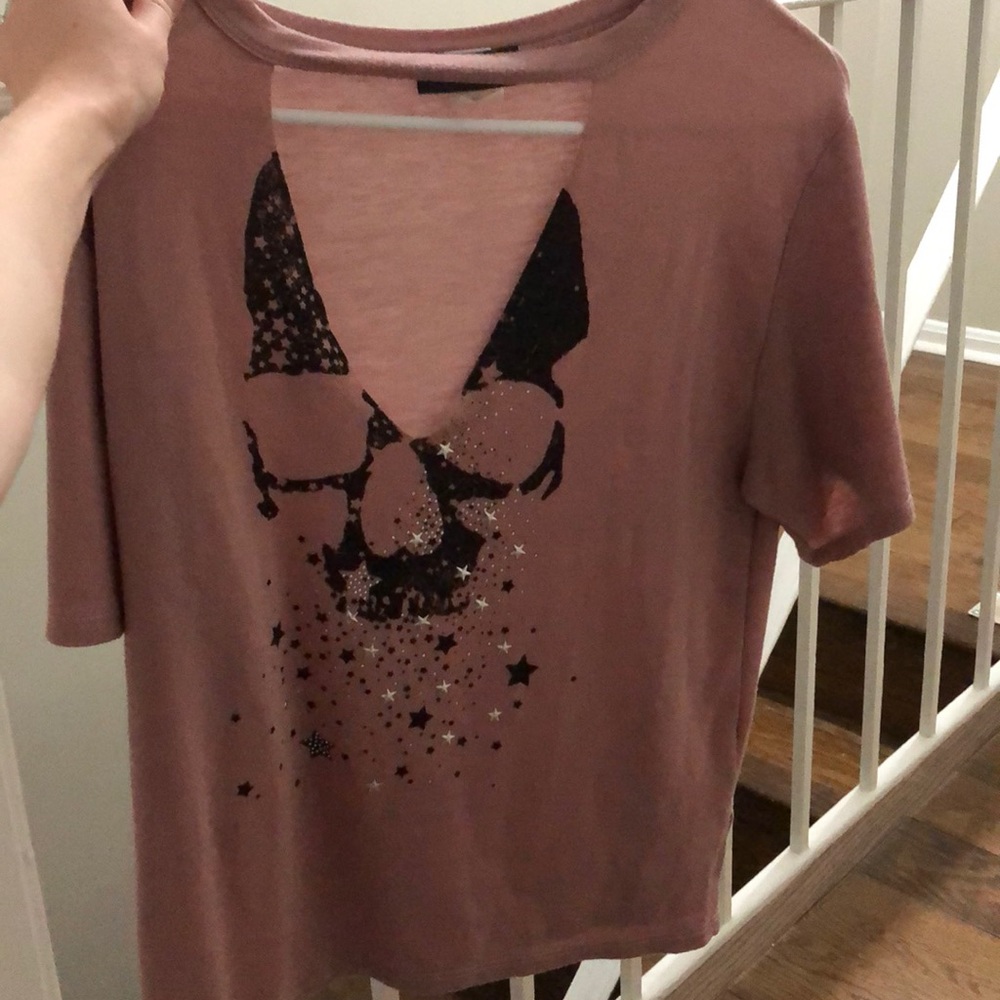 Skull shirt